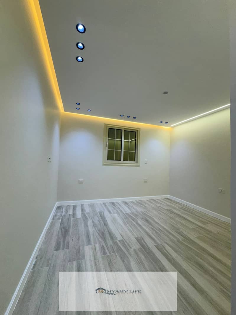 24 WhatsApp Image 2025-11-21 at 17.29. 54_224912d3. jpg