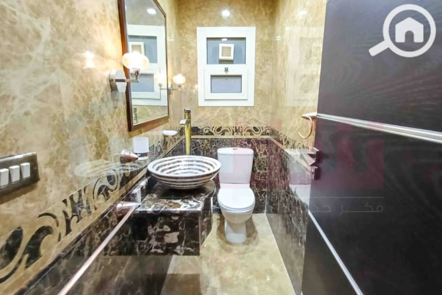 15 WhatsApp Image 2025-11-18 at 1.28. 13 PM (1). jpg