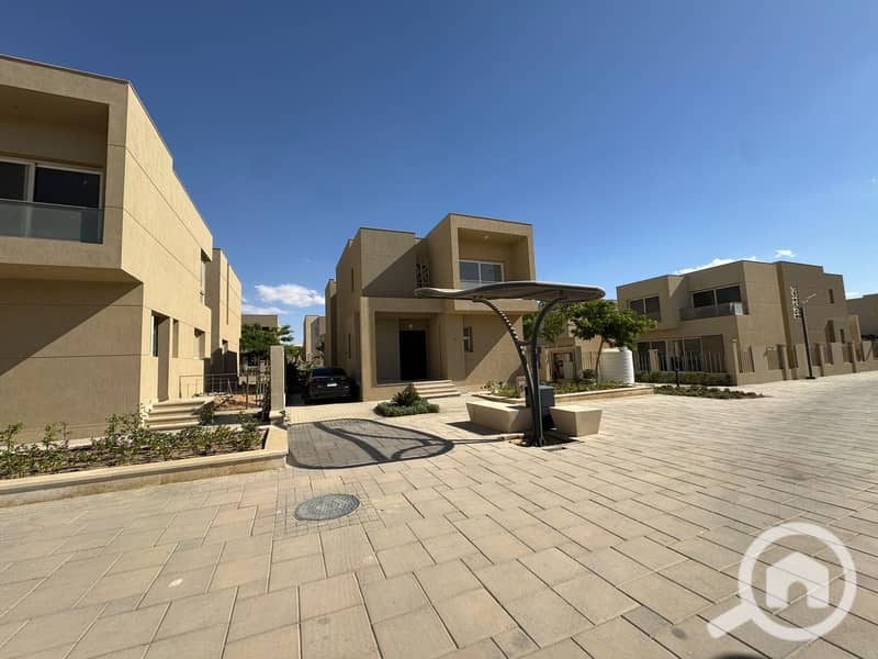 3 WhatsApp Image 2025-10-12 at 12.31. 01 PM (2). jpeg