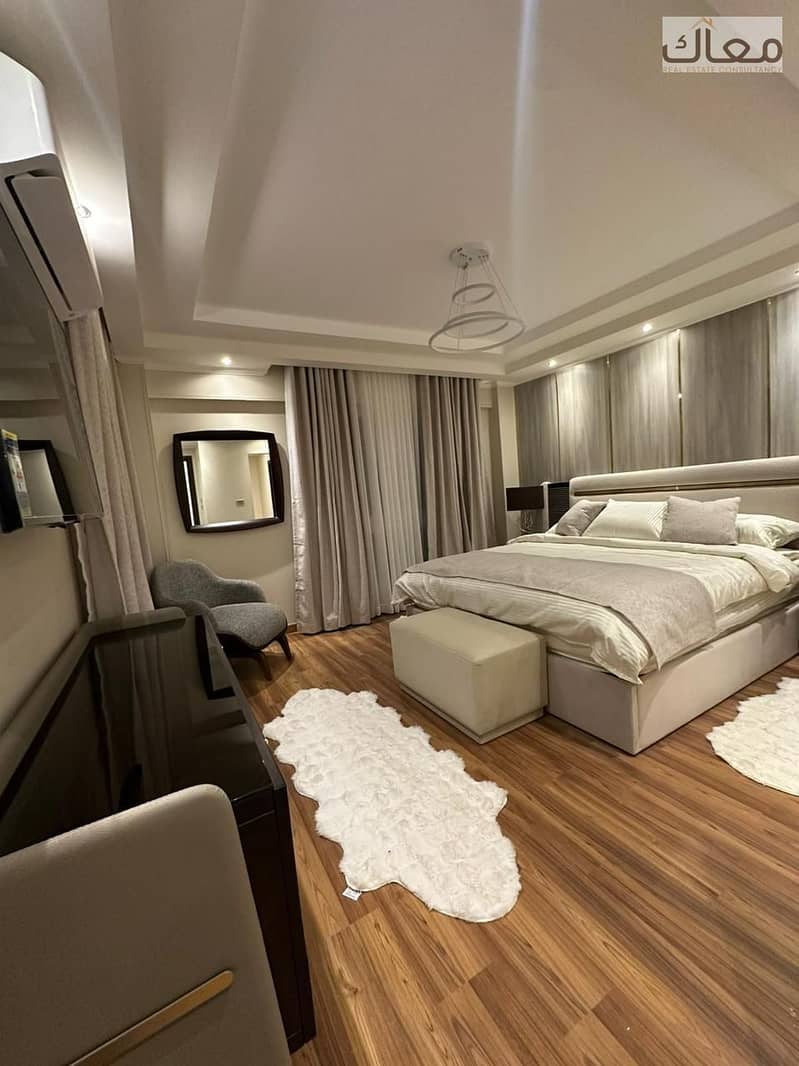 8 51fc4a2f-807b-42bb-938d-069ece5044ed. jpg