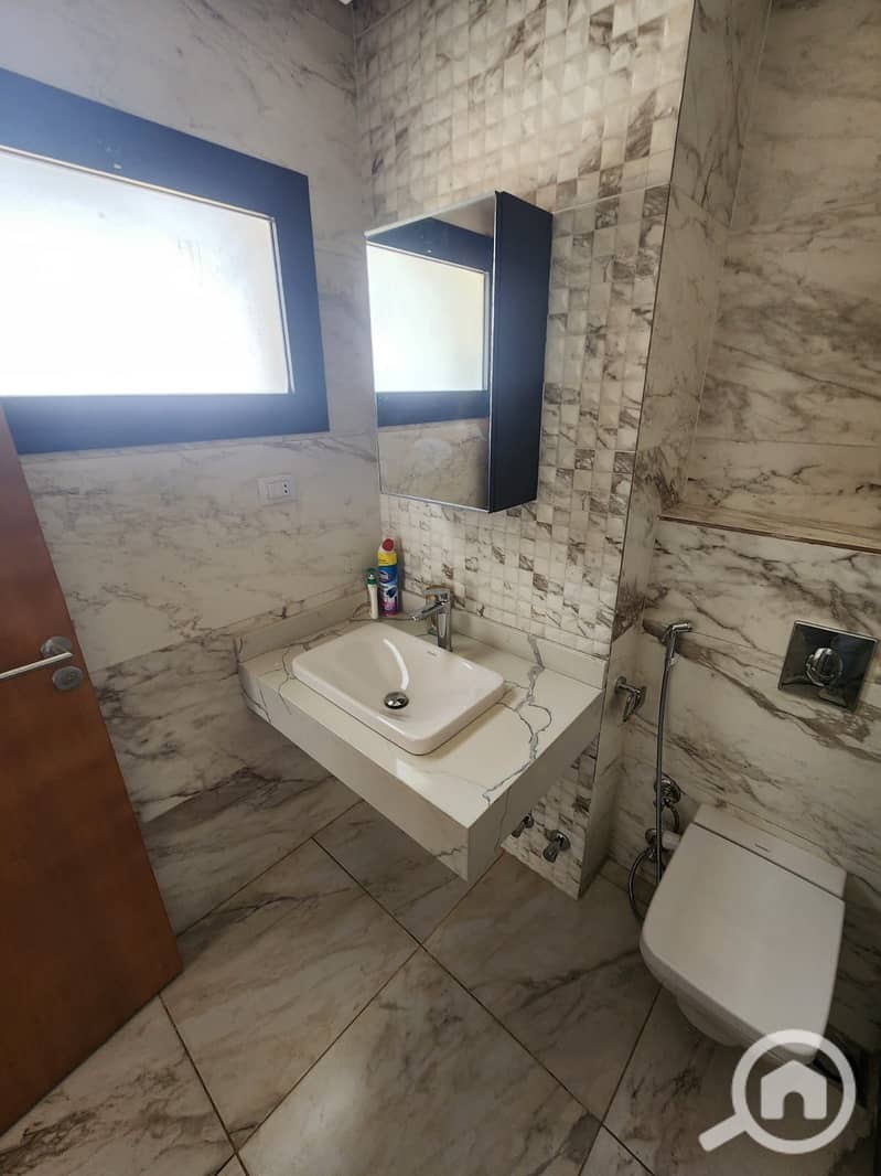 4 WhatsApp Image 2025-11-12 at 4.35. 42 PM (1). jpeg