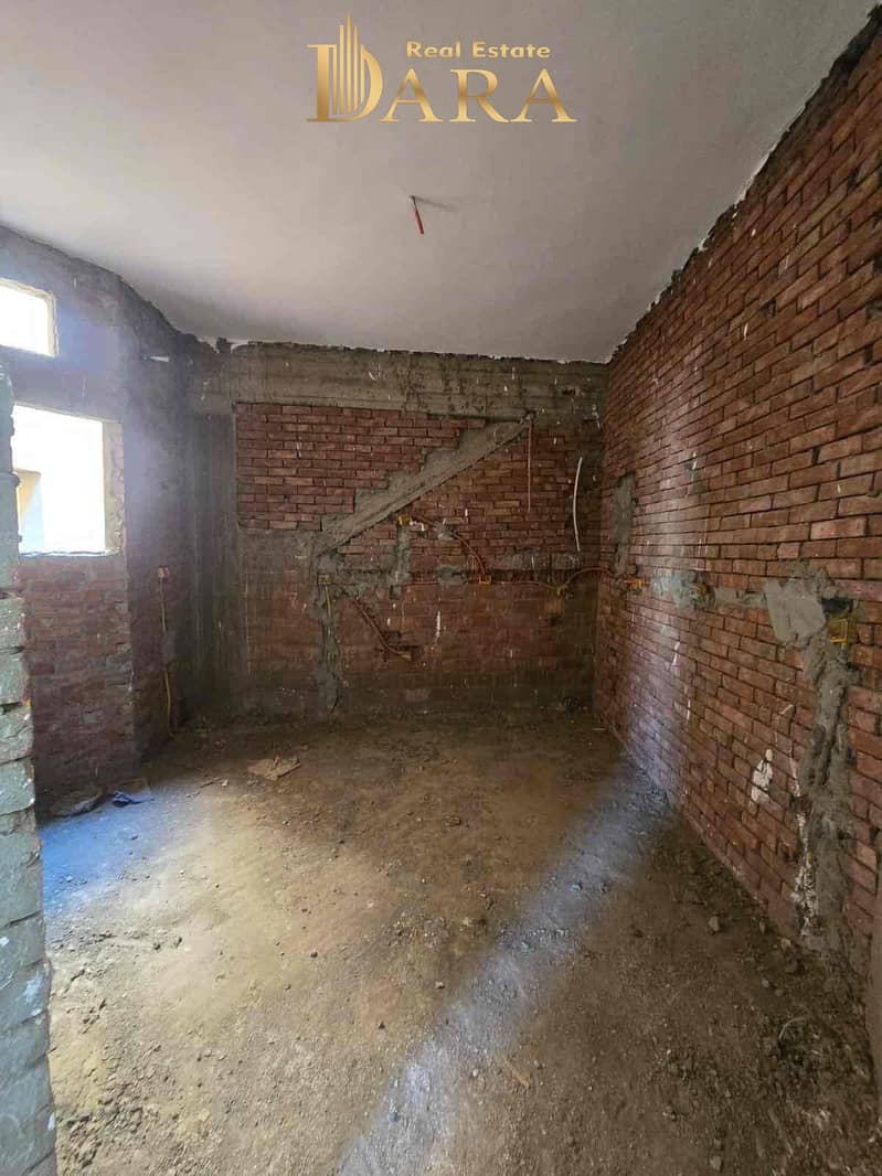 6 b0437134-e890-4759-8656-77dc185e867e. jpg