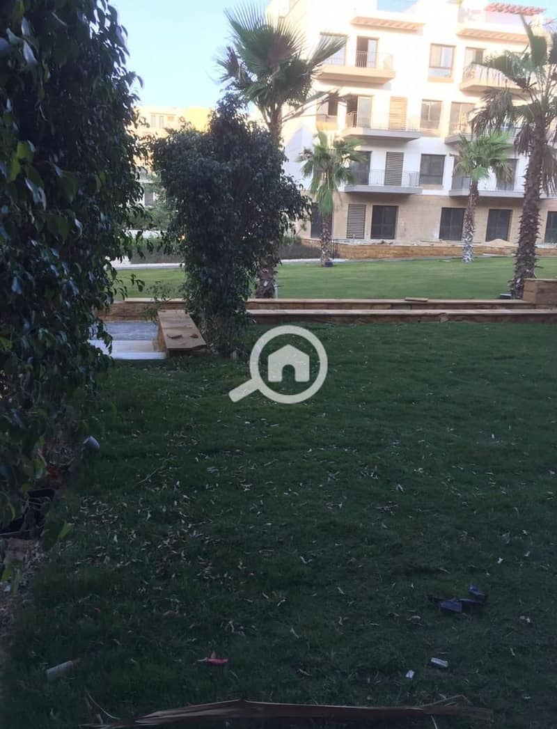 2 4b09603a-af9e-485f-a2b3-fb2b4b1572f9. jpg