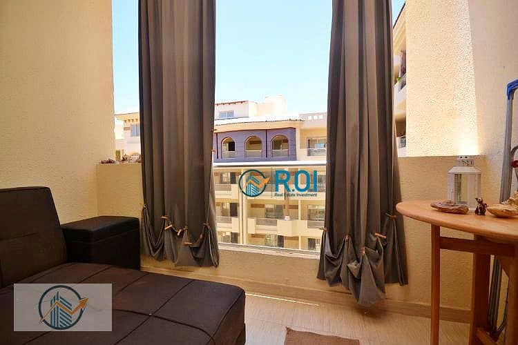 6 DSC_0280_1e6a8_lg. jpg