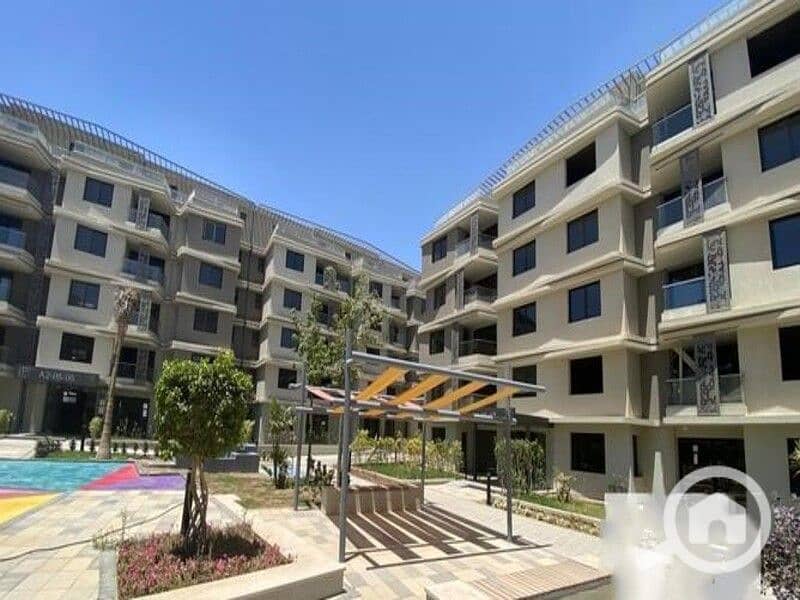 2 4660526-33a69o. jpg