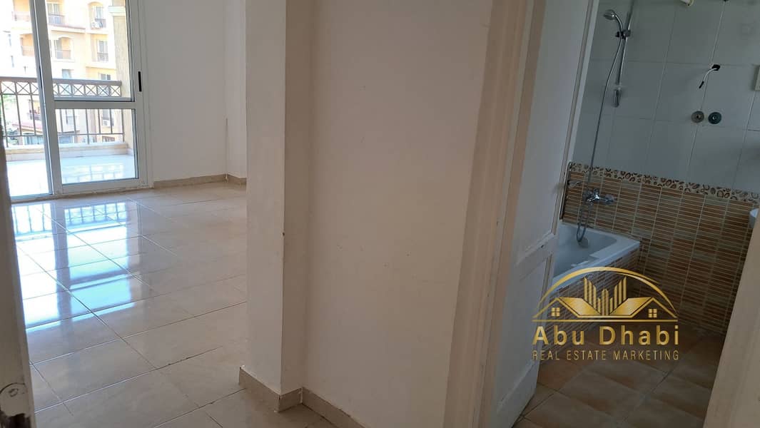 4 572805612_122167107854800390_6914476537242051937_n. jpg