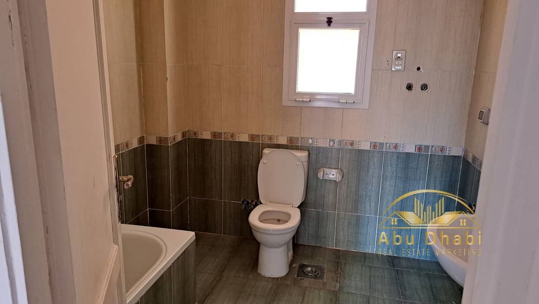 7 571148490_122167107596800390_678411958109972825_n. jpg