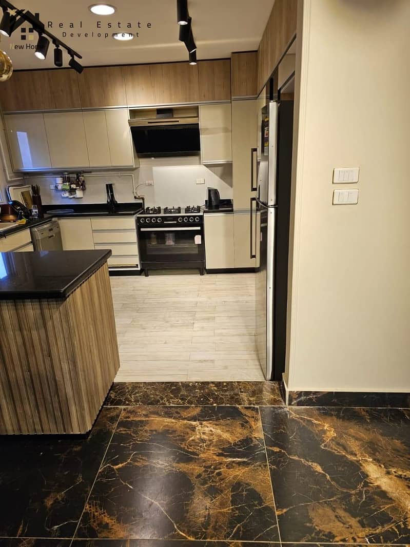 8 WhatsApp Image 2025-11-20 at 13.10. 04_d36fc3c9. jpg