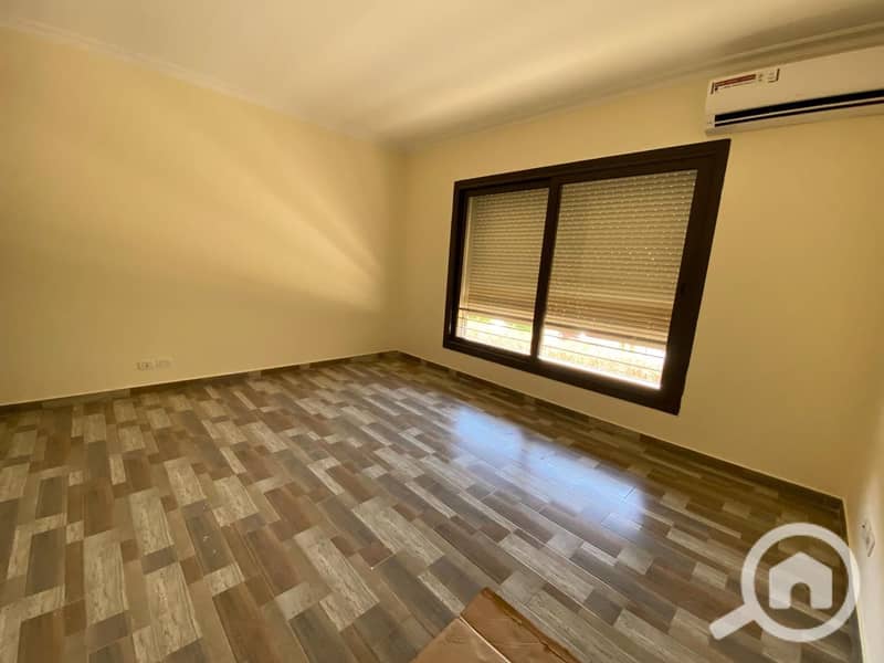 4 0412c181-c3d4-4212-a155-87abdbcde571. jpg