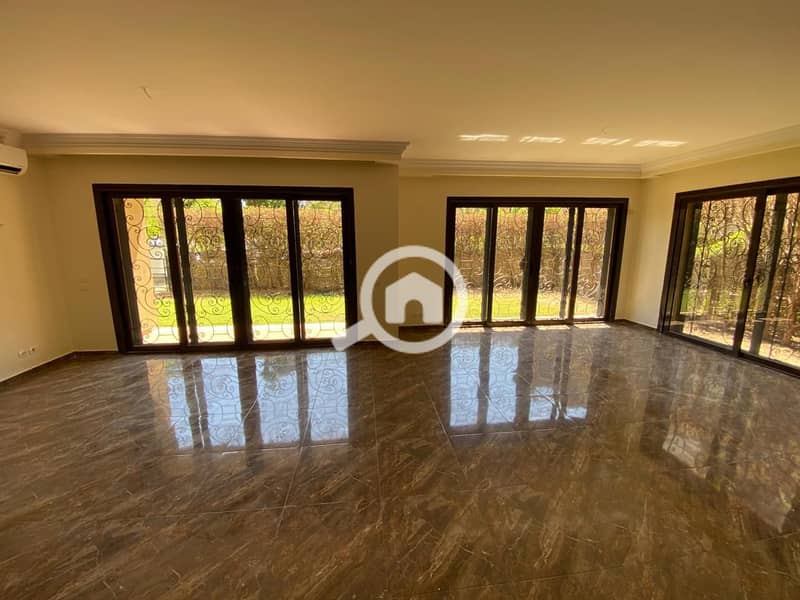 7 ab2e40f5-73cc-4720-a65e-1454845bf51e. jpg