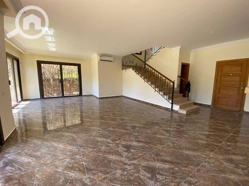 8 b3060f7e-c302-4ab4-a7a9-c6a3fdda8611. jpg