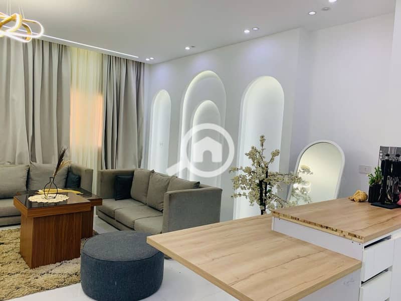 5 7033d8b0-85a4-471e-8374-78dbce06fcea. jpg