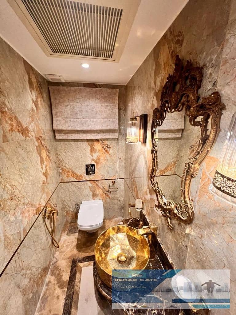 30 58e2ed92-04b6-4d94-b2b7-d96c56b4ff70. jpg