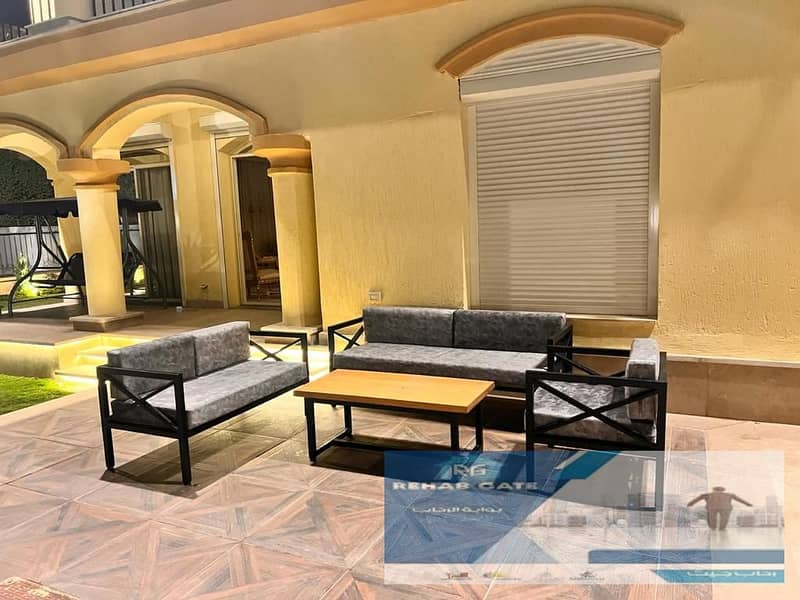 37 171a2dae-e677-4dd2-9026-7c2a4fbe3a9f. jpg