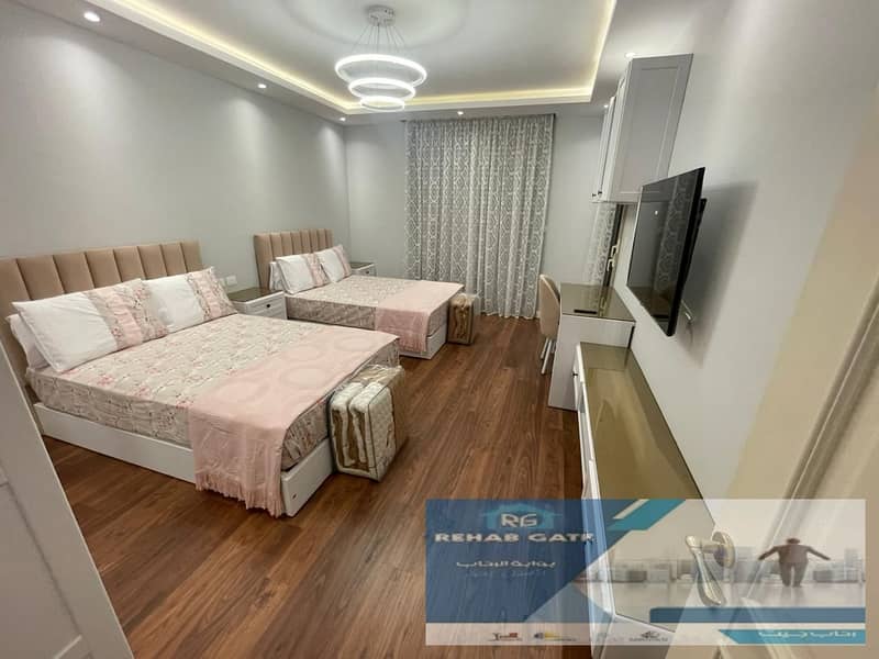 42 715e084d-4e02-44d2-b559-4834c1d23083. jpg