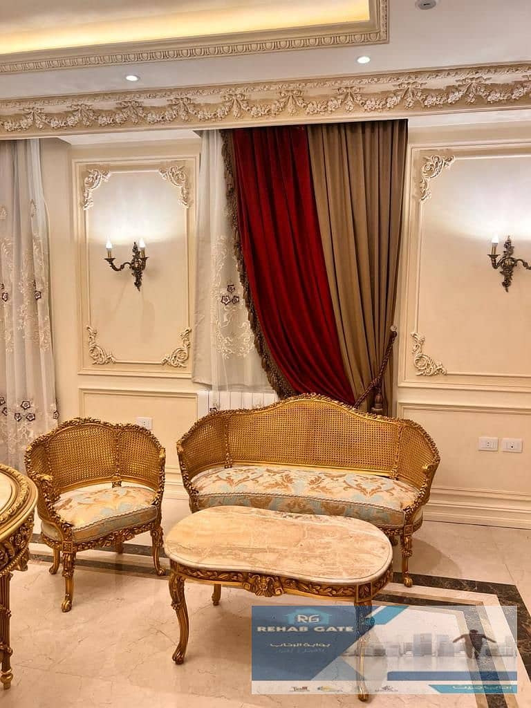 44 5015dd60-f232-4ee5-8453-89f2376754ac. jpg