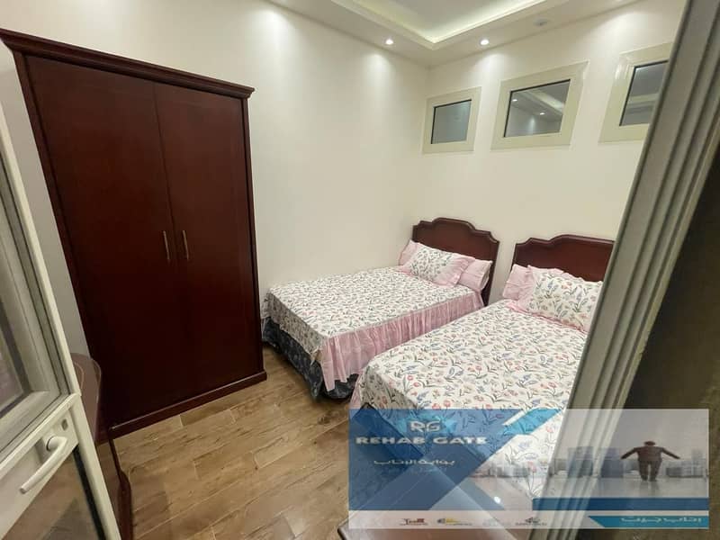 48 40233a00-5b1a-4b98-be9e-5bc62bb96255. jpg