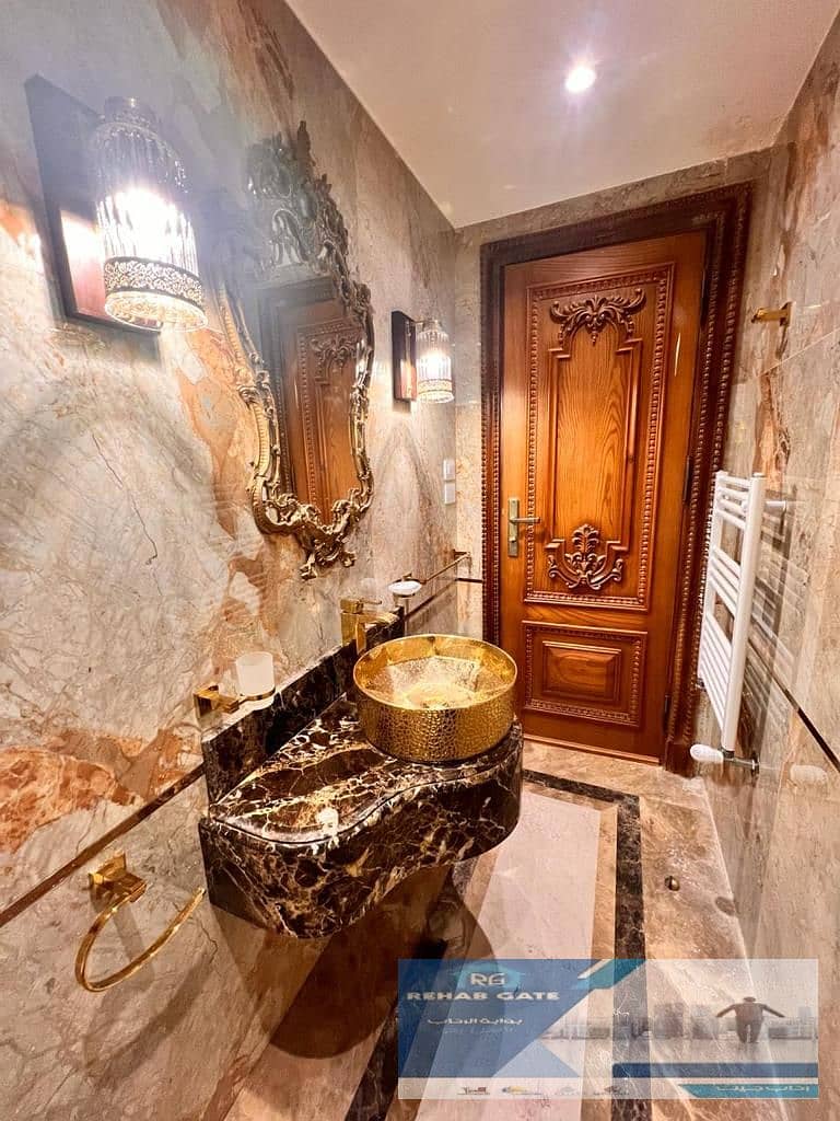 60 c8e89f6a-ac7a-4555-8352-e0edf4571aaf. jpg