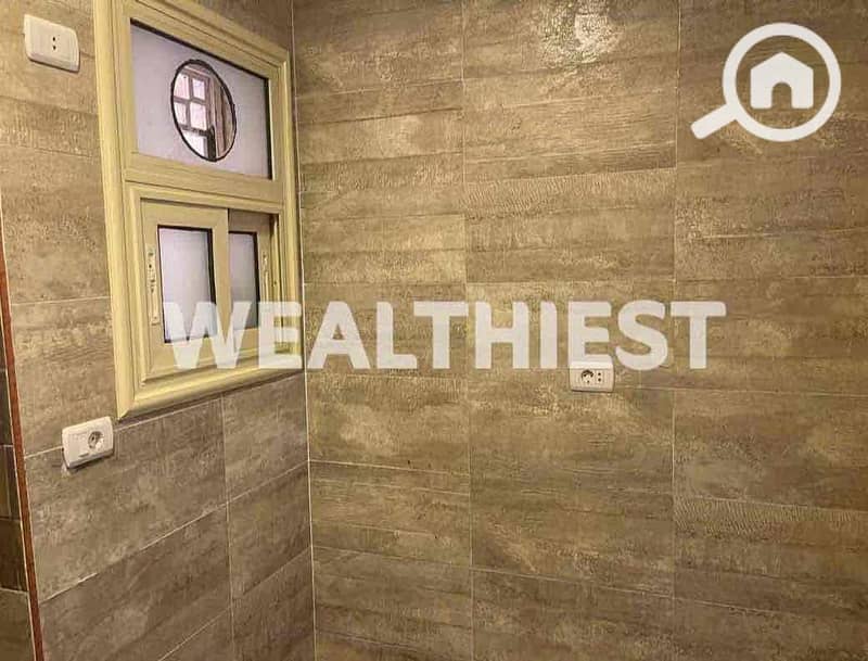 8 cc0980bc-683a-4d29-aabe-91731250c282. jpg