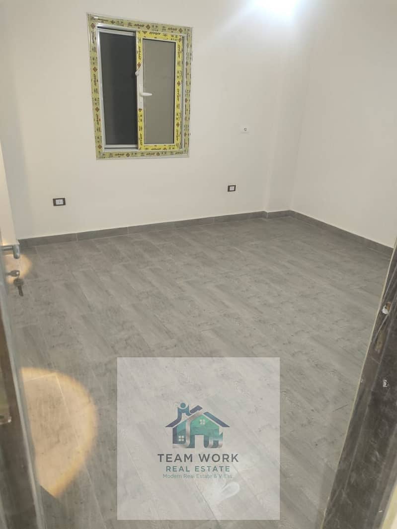 4 43c4102d-362a-4187-9ccd-ad2799760d36. jpg