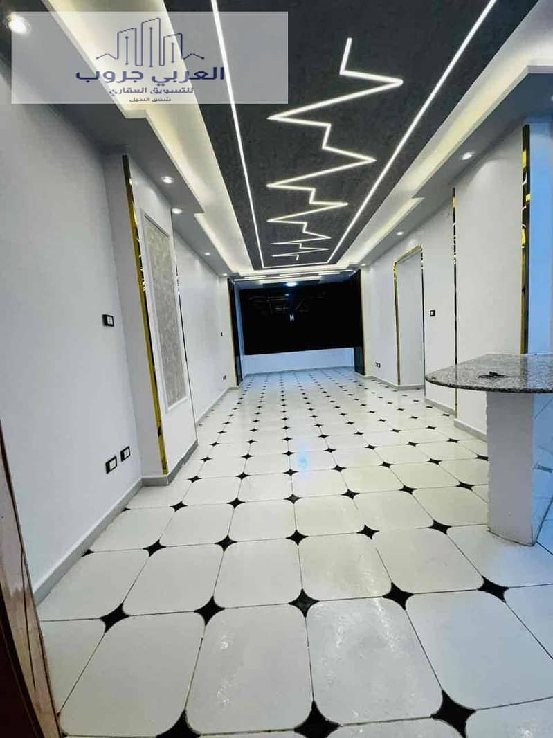 13 5f525655-57b9-4c76-b3b3-3a73c07c7076. jpg