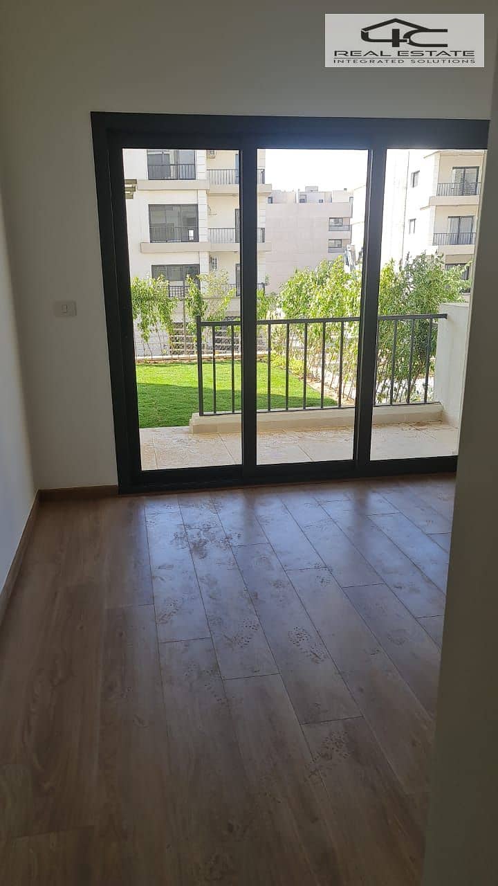 8 WhatsApp Image 2025-11-12 at 16.52. 39. jpeg