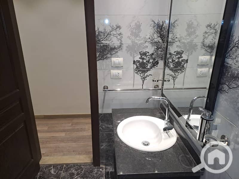 8 WhatsApp Image 2025-08-31 at 1.02. 41 PM (1). jpeg