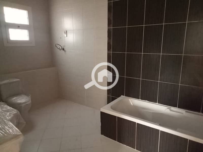 18 3ed217c1-ce52-4ae9-9750-9b4b44a45a0f. jpeg