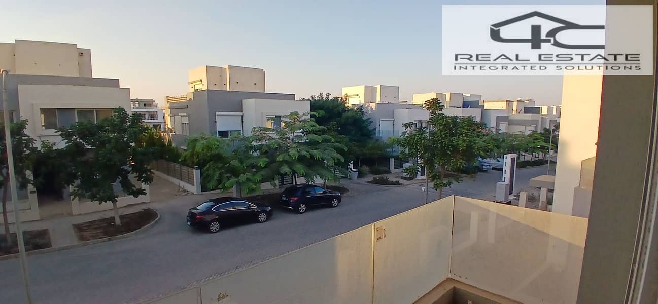 7 20251028_172934. jpg