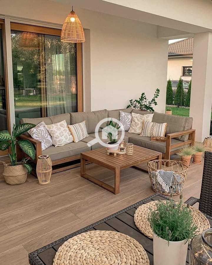 2 Outdoor_ Backyard_. jpg