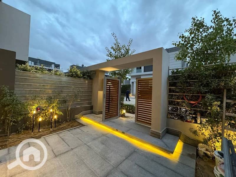 4 566219284_3014545422062124_1023547047145378607_n. jpg