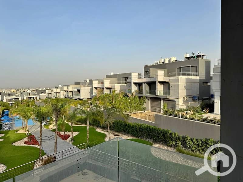 5 571007683_837305755702216_6401641761982494488_n. jpg