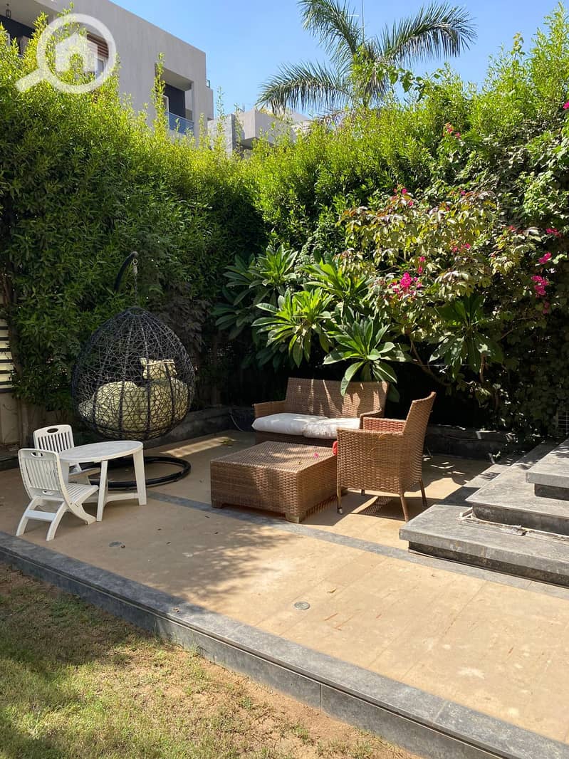 5 a94ed4c2-554b-4c41-bbe4-543679671293. jpg