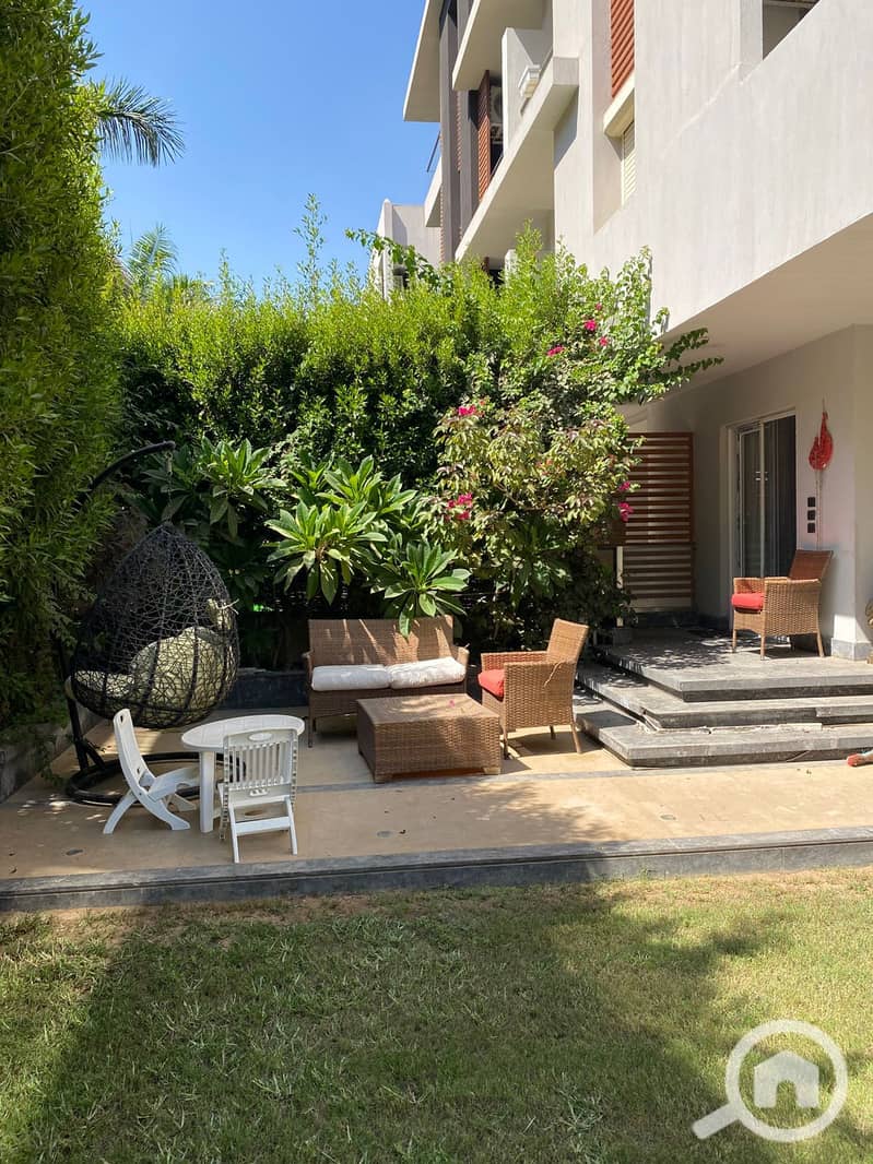 7 f35fb080-bd1e-474e-9b43-55f4389809e7. jpg