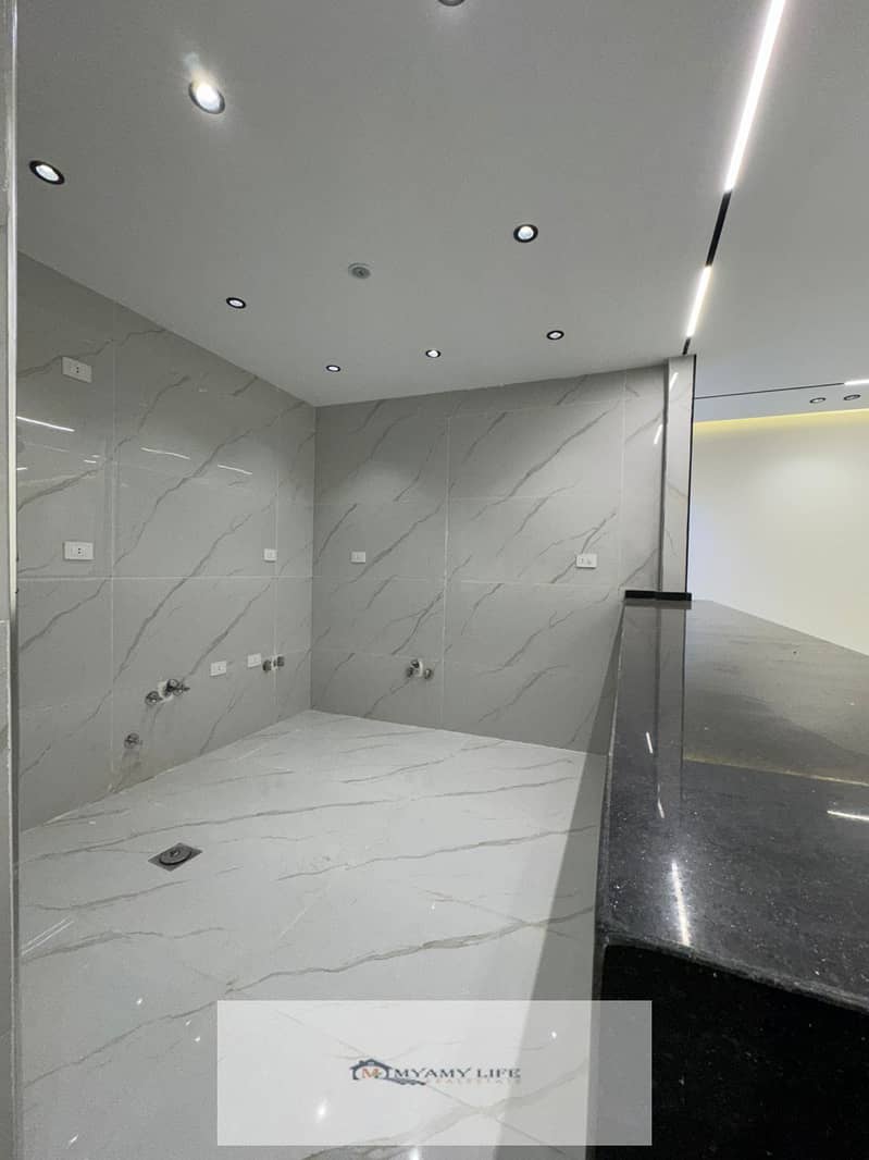 7 WhatsApp Image 2025-11-21 at 5.29. 50 PM. jpeg