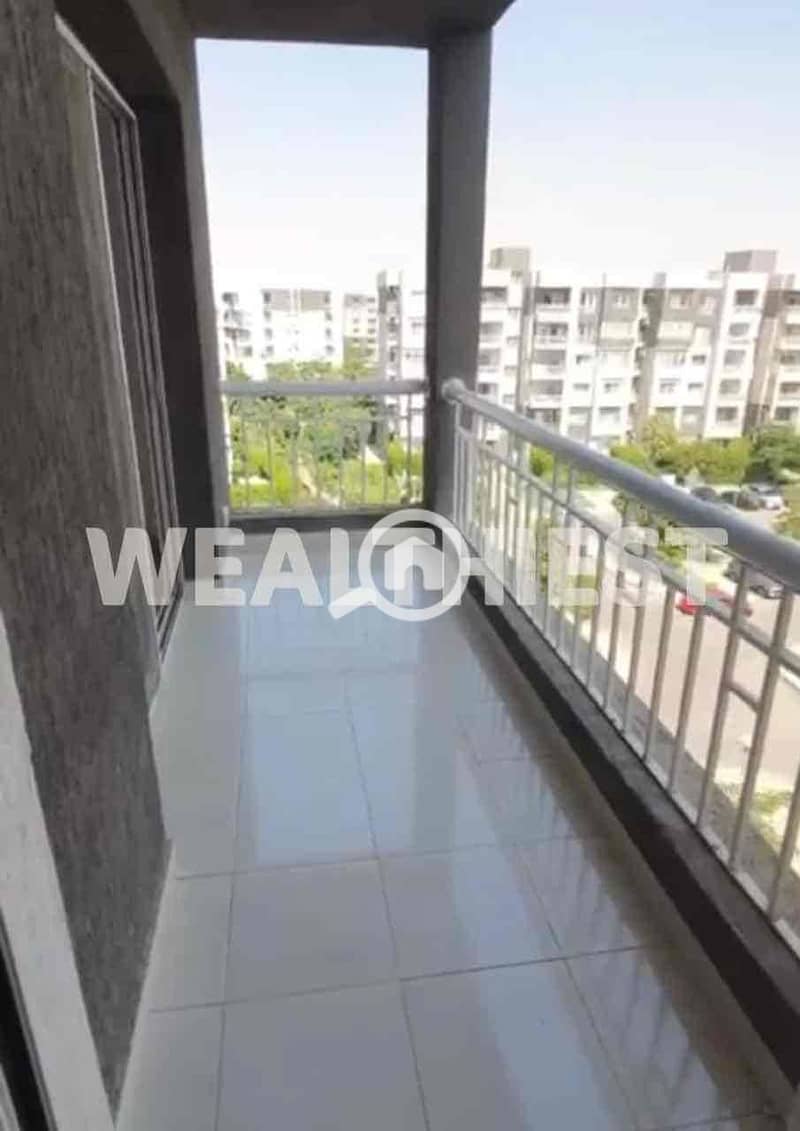 8 7625d930-8ae2-455a-81c4-a512534ca667. jpg