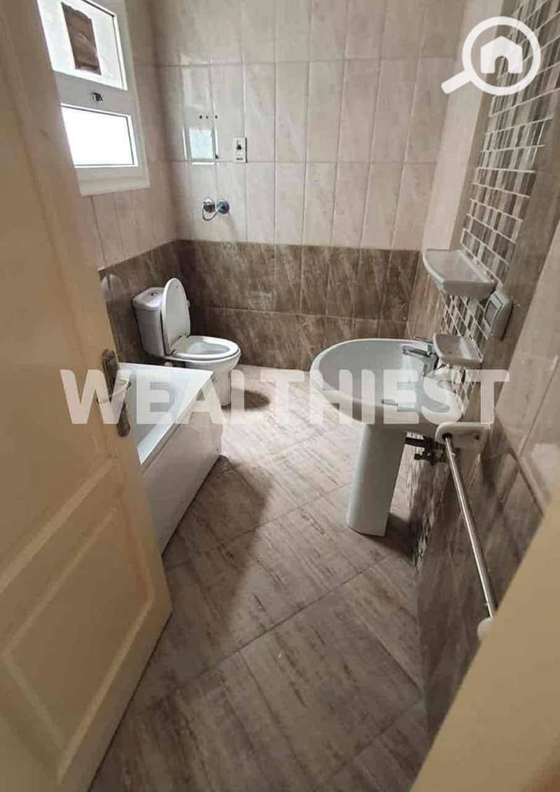 12 fc14c165-ad3b-4253-bcbd-630d9ac51b18. jpg