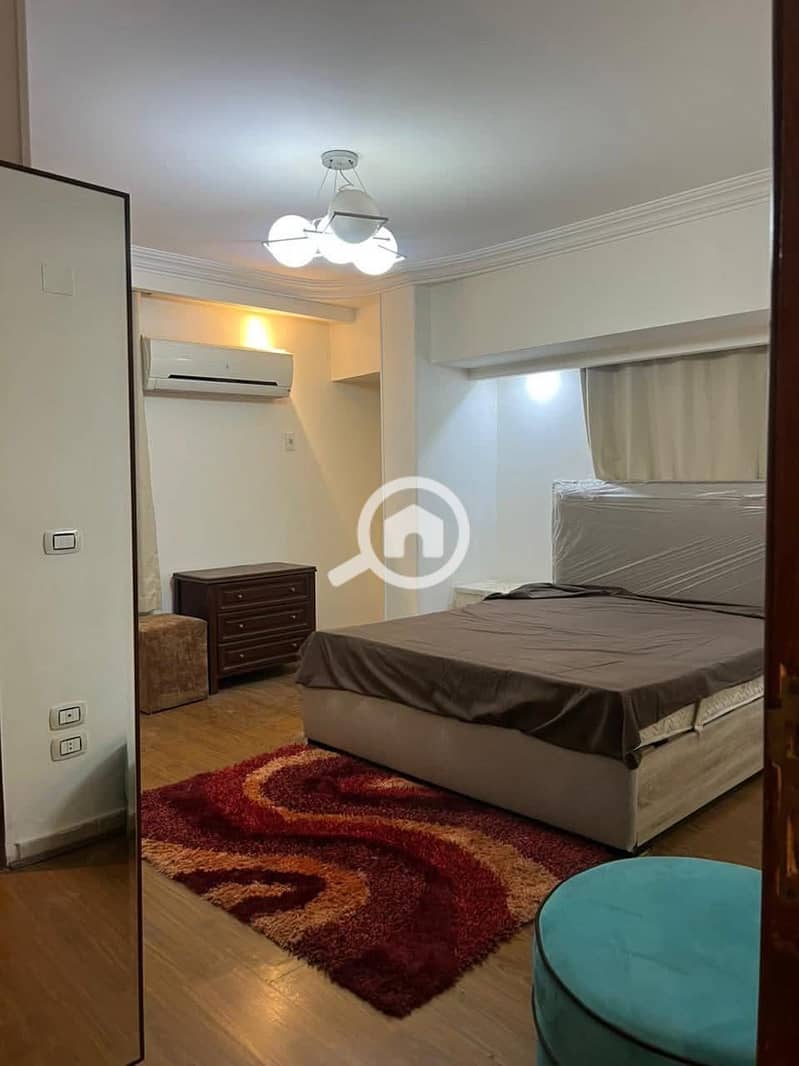 12 4b493ae8-a049-42f4-8f58-2b8cc33c5aea. jpeg