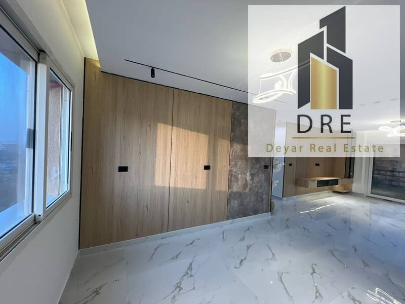 8 43314aa5-a695-4b9e-a970-15b62241c31d. jpg