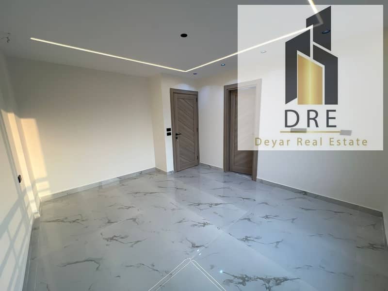 10 10037499-0116-4aad-934e-e344fc84c0c1. jpg