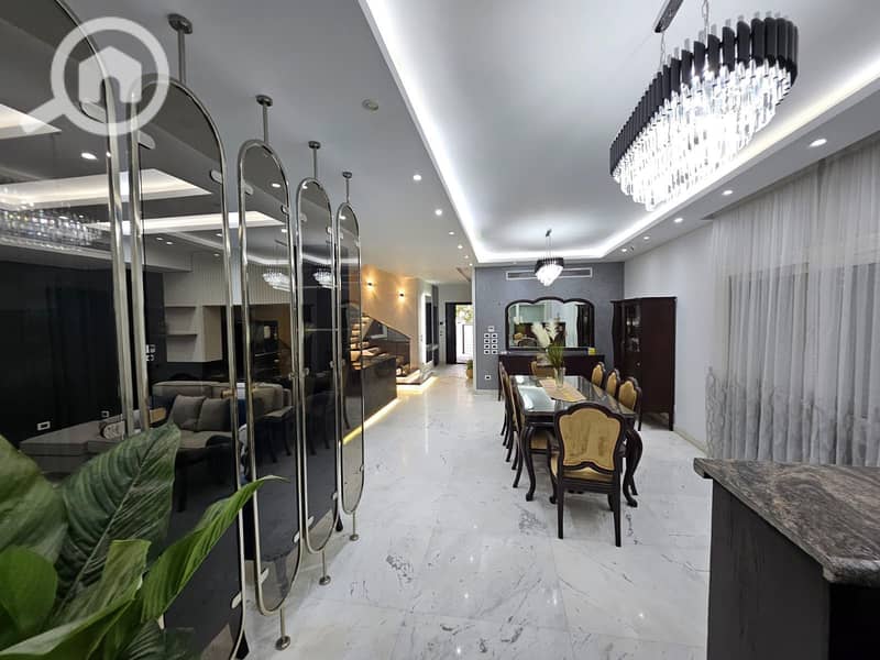 6 577821796_122150557454853626_7538292630656466355_n. jpg