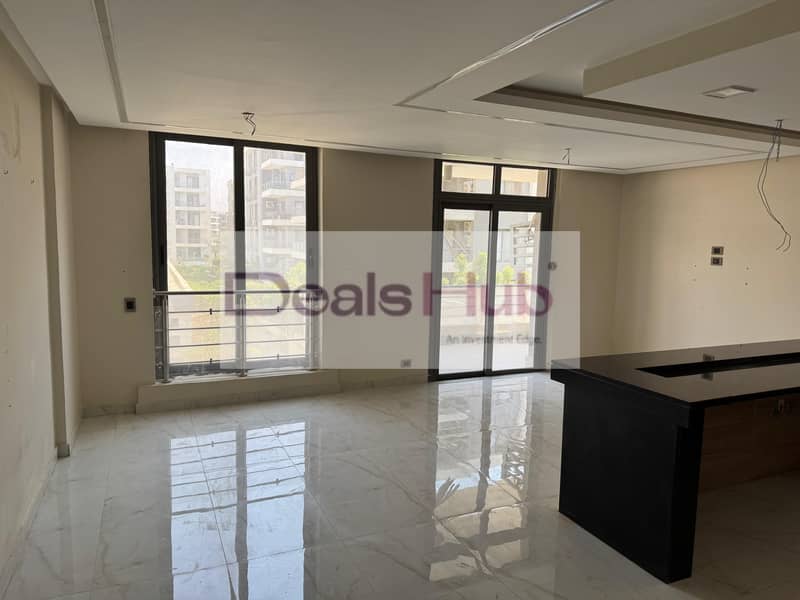 7 5cfc484c-718c-4832-ba65-507ee2c895d5. jpg