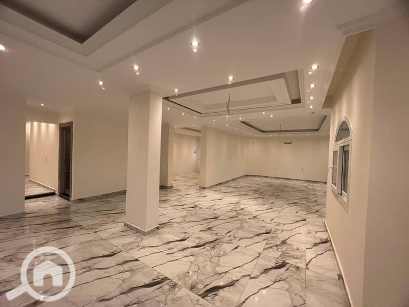 5 WhatsApp Image 2025-11-18 at 10.36. 21 AM. jpeg