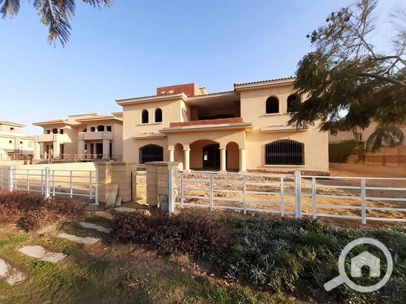 10 122338390_835637053895212_1667003986270815623_n. jpg