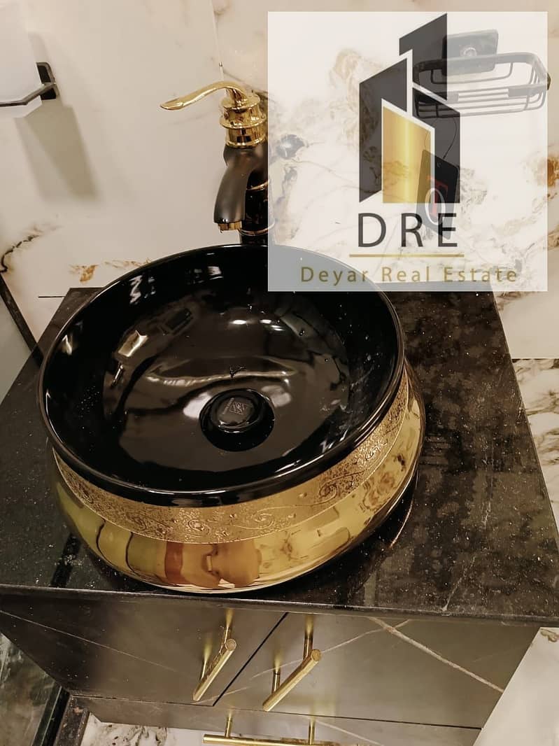 18 6553dee6-b0f9-414e-b8d3-5bc172d164f5. jpg