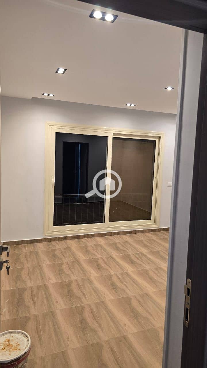 12 WhatsApp Image 2025-11-22 at 1.21. 34 PM (2). jpeg