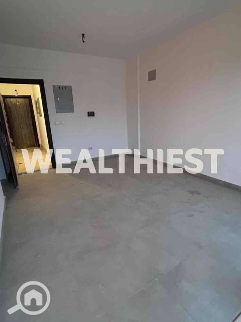 2 3bb9c4f6-5574-4fd5-ab85-2040d5736313. jpg