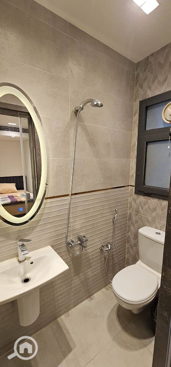 19 WhatsApp Image 2025-11-17 at 20.21. 32 (1). jpeg