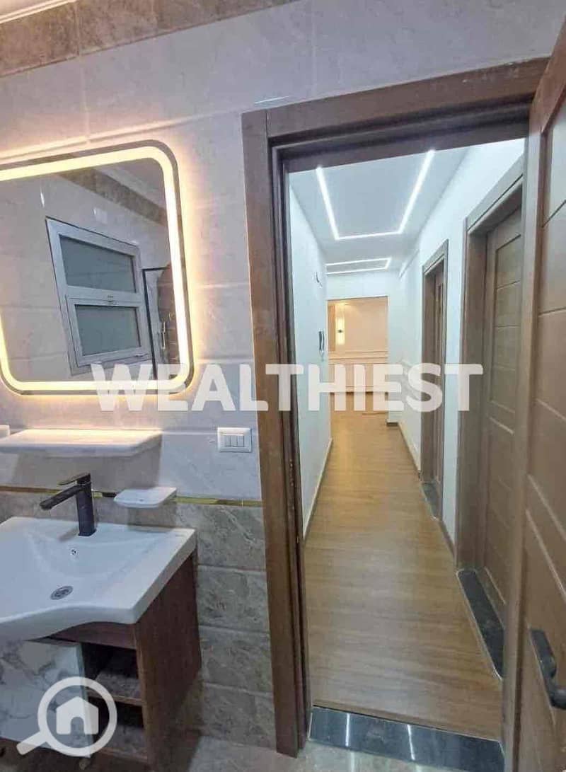 3 f28342a8-a0fa-4f49-b8e3-5c0eb9c740e3. jpg