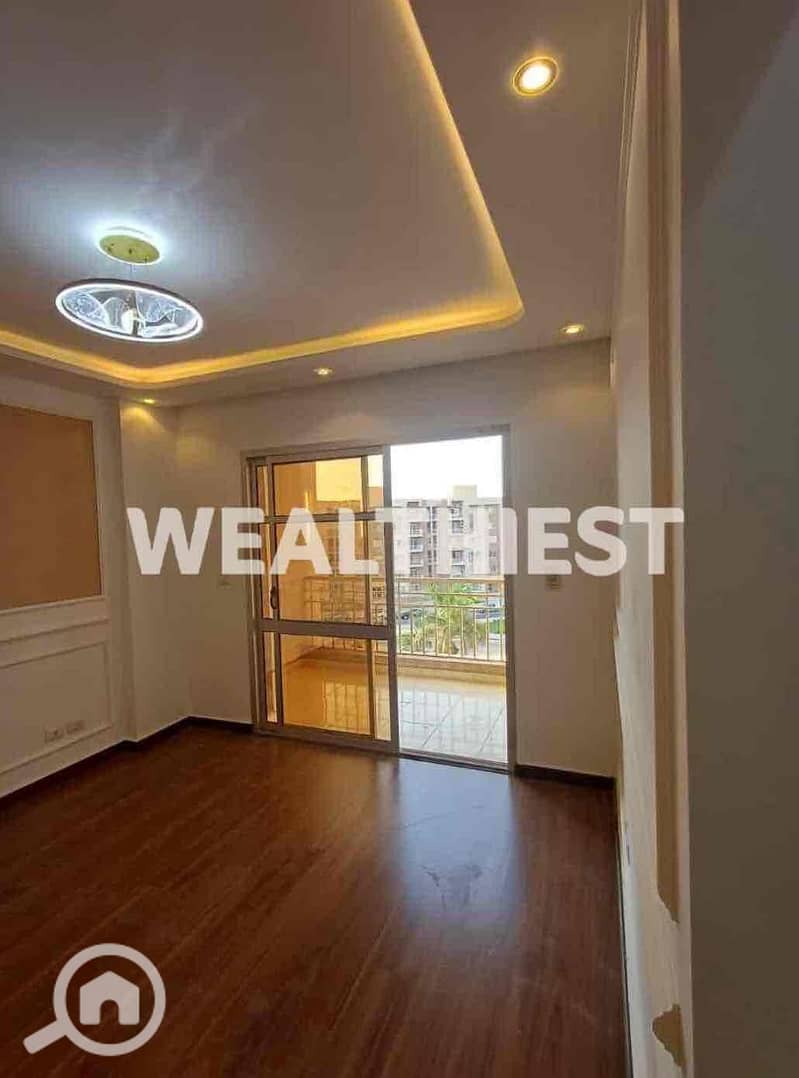 7 e96050c8-bb58-41f5-9921-531676071d88. jpg